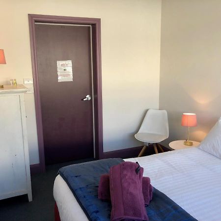The Nook Backpackers Hostel โฮบาร์ต ภายนอก รูปภาพ