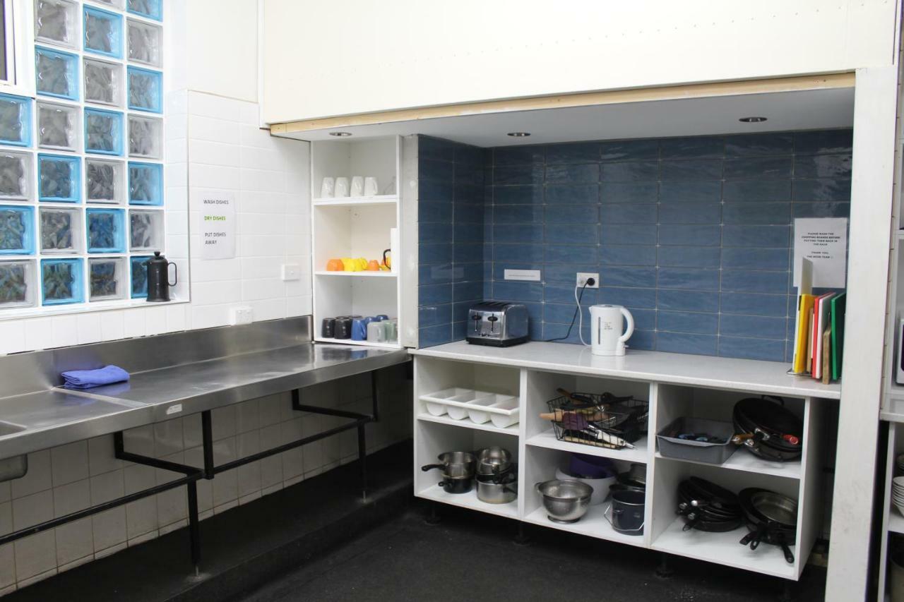 The Nook Backpackers Hostel โฮบาร์ต ภายนอก รูปภาพ